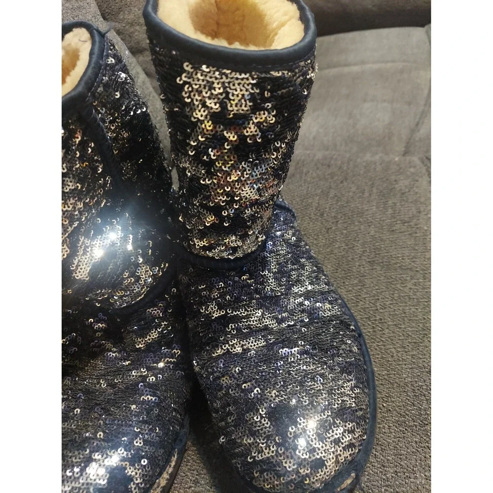 Ugg Blue Sequin Wintet Boots Size 9 Y2K ***read Description*** Sheepskin Fur